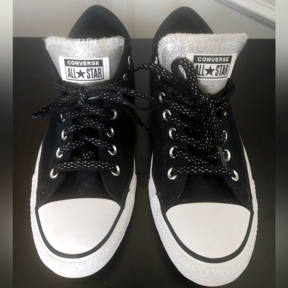 Women's Size 11 Converse